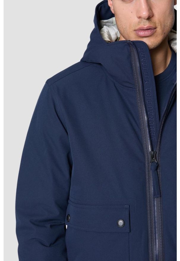 Aeronautica Militare - AERONAUTICA MILITARE Granatowa męska kurtka Hooded Jacket In Stretch Fabric, Rozmiar 50. Kolor: niebieski