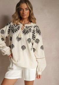 Renee - Beżowa Bluzka Oversize z Bawełny z Ornamentnym Wzorem Nilindea. Okazja: na co dzień. Kolor: beżowy. Materiał: bawełna. Styl: elegancki, casual