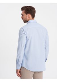 Ombre Clothing - Bawełniana klasyczna koszula REGULAR - błękitna V1 OM-SHOS-0154 - XXL. Typ kołnierza: kołnierzyk klasyczny. Kolor: niebieski. Materiał: bawełna. Długość rękawa: długi rękaw. Długość: długie. Styl: klasyczny #3
