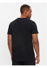 Polo Ralph Lauren T-Shirt 714932511002 Czarny Regular Fit. Typ kołnierza: polo. Kolor: czarny. Materiał: syntetyk, bawełna
