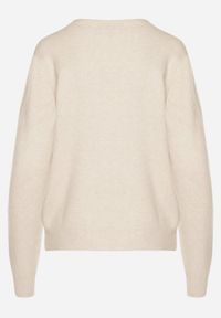Born2be - Beżowy Sweter z Wiskozą i Wełną z Dekoltem w Serek Claida. Okazja: na co dzień. Typ kołnierza: dekolt w serek. Kolor: beżowy. Materiał: wełna, wiskoza. Styl: casual #3