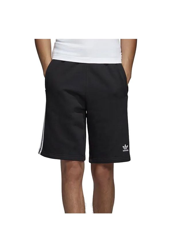 Adidas - Spodenki adidas 3-Stripes Shorts DH5798 - czarne. Kolor: czarny. Materiał: materiał, bawełna. Wzór: paski, aplikacja. Sport: piłka nożna, fitness