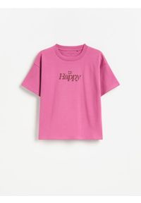 Reserved - T-shirt z wypukłym nadrukiem - fioletowy. Kolor: fioletowy. Materiał: bawełna. Wzór: nadruk #1