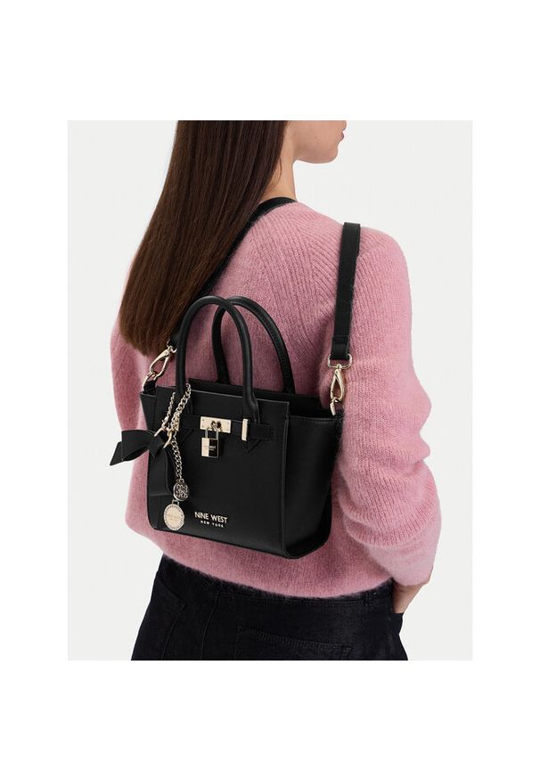 Torebka Nine West. Kolor: czarny