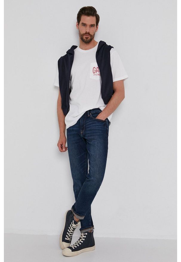 GAP - T-shirt. Okazja: na co dzień. Kolor: biały. Materiał: dzianina. Wzór: nadruk. Styl: casual