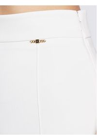 Elisabetta Franchi Spodnie materiałowe PA-047-31E2-V230 Biały Slim Fit. Kolor: biały. Materiał: syntetyk #2