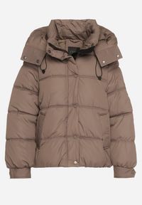 Born2be - Ciemnobeżowa Kurtka Puffer o Fasonie Oversize z Kapturem i Naszywką Azirva. Okazja: na co dzień. Typ kołnierza: kaptur. Kolor: beżowy. Materiał: dzianina. Wzór: aplikacja. Styl: sportowy, casual #5