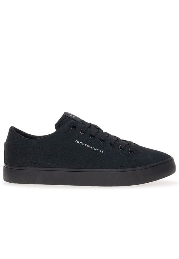 TOMMY HILFIGER - Buty Tommy Hilfiger Hi Vulc Low Canvas FM0FM04882-BDS - czarne. Okazja: na co dzień. Kolor: czarny. Materiał: bawełna, guma, tkanina, poliester. Szerokość cholewki: normalna