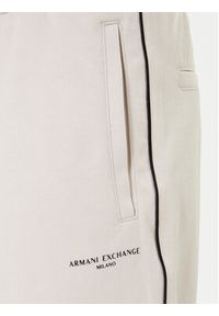 Armani Exchange Spodnie dresowe XM001358 AF16278 U1013 Écru Regular Fit. Materiał: syntetyk #5