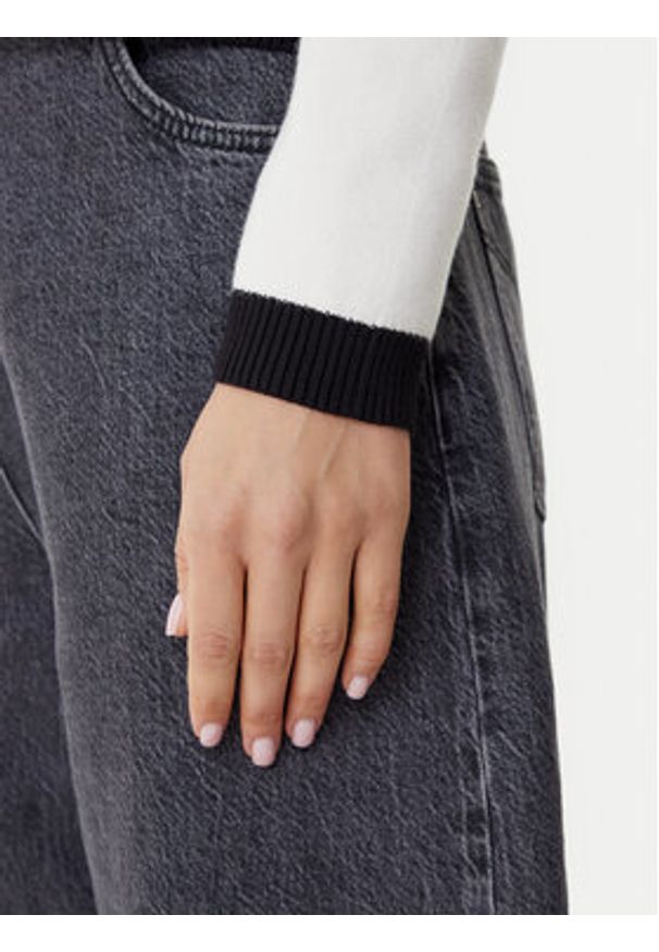 Vero Moda Kardigan Oli 10336384 Beżowy Regular Fit. Kolor: kremowy, beżowy. Materiał: wiskoza