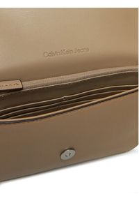 Calvin Klein Jeans Torebka K60K612375 Beżowy. Kolor: beżowy. Materiał: skórzane #2