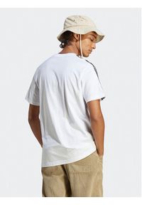 Adidas - adidas T-Shirt Essentials Single Jersey 3-Stripes T-Shirt IC9343 Biały Regular Fit. Kolor: biały. Materiał: bawełna, jersey