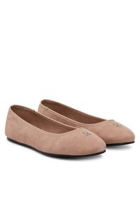TOMMY HILFIGER - Tommy Hilfiger Baleriny Th Hardware Suede Ballerina FW0FW08655 Beżowy. Kolor: beżowy. Materiał: zamsz, skóra #6