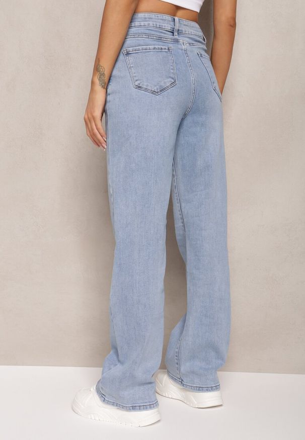 Renee - Jasnoniebieskie Szerokie Jeansy Regular Waist Rehnia. Kolor: niebieski