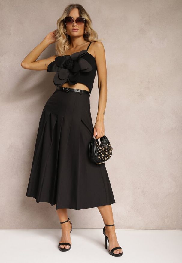 Renee - Czarna Spódnica High Waist o Plisowanym Kroju z Paskiem w Talii Xeviana. Stan: podwyższony. Kolor: czarny. Styl: elegancki