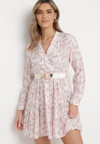 Born2be - Różowo-Biała Sukienka Mini Rozkloszowana Ozdobiona Motywem Liści z Falbanką Eralia. Kolor: różowy. Materiał: materiał. Wzór: aplikacja. Sezon: wiosna. Długość: mini #7