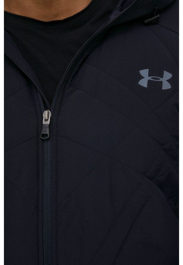 Under Armour bluza treningowa Sprint Hybrid męska kolor czarny z kapturem gładka. Typ kołnierza: kaptur. Kolor: czarny. Materiał: materiał, syntetyk. Długość rękawa: raglanowy rękaw. Wzór: gładki