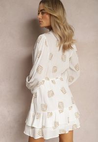 Renee - Biała Sukienka Mini w Liście o Rozkloszowanym Kroju z Falbanką Lairee. Kolor: biały. Długość: mini #5