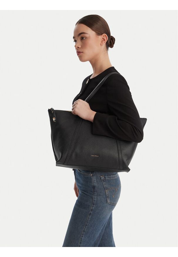 Coccinelle Torba na zakupy 329106 Czarny. Kolor: czarny. Materiał: skórzane