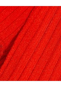 HERVE LEGER - Czerwona sukienka mini. Kolor: czerwony. Materiał: tkanina. Długość rękawa: długi rękaw. Typ sukienki: dopasowane, z odkrytymi ramionami. Długość: mini #4