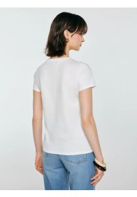 Big-Star - Koszulka damska z linii Authentic z nadrukiem biała Erellsa 100. Okazja: na co dzień. Kolor: biały. Materiał: dzianina, materiał, jeans. Wzór: nadruk. Styl: casual, klasyczny, elegancki #7