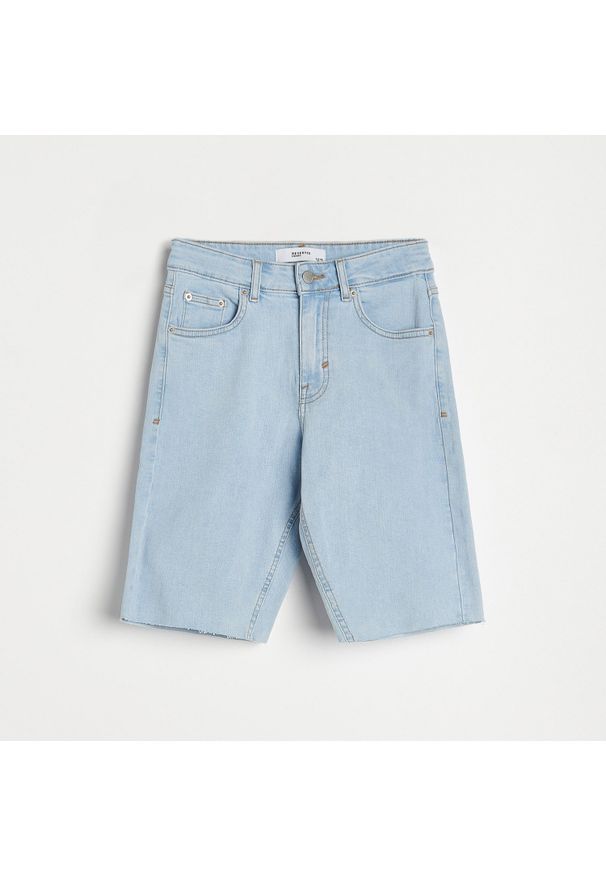 Reserved - Jeansowe szorty - Niebieski. Kolor: niebieski. Materiał: jeans