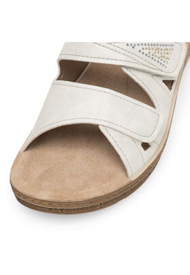 Inblu Klapki PV020100 Biały. Kolor: biały. Materiał: syntetyk