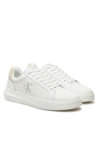 Calvin Klein Jeans Sneakersy Chunky Cupsole Low Mg YM0YM01253 Biały. Kolor: biały. Materiał: skóra