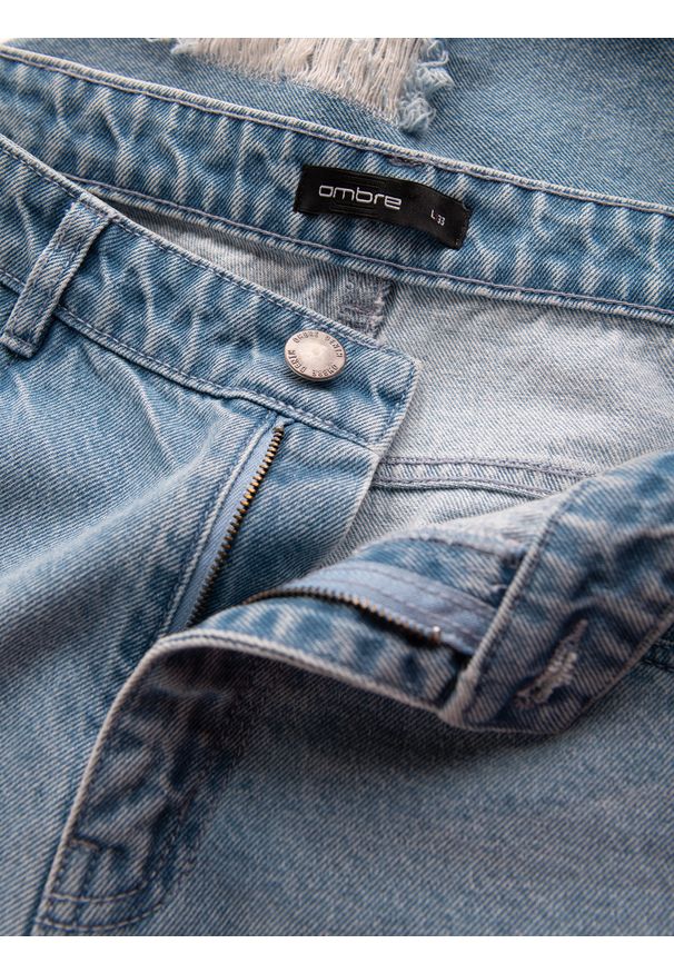 Ombre Clothing - Męskie spodnie jeansowe TAPERED FIT z dziurami – jasnoniebieskie V1 - Rozmiar: L. Kolor: niebieski. Materiał: jeans. Wzór: aplikacja. Styl: retro, elegancki, vintage
