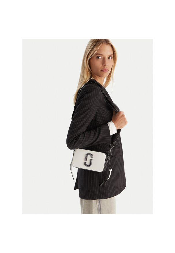 MARC JACOBS - Torebka Marc Jacobs. Kolor: biały