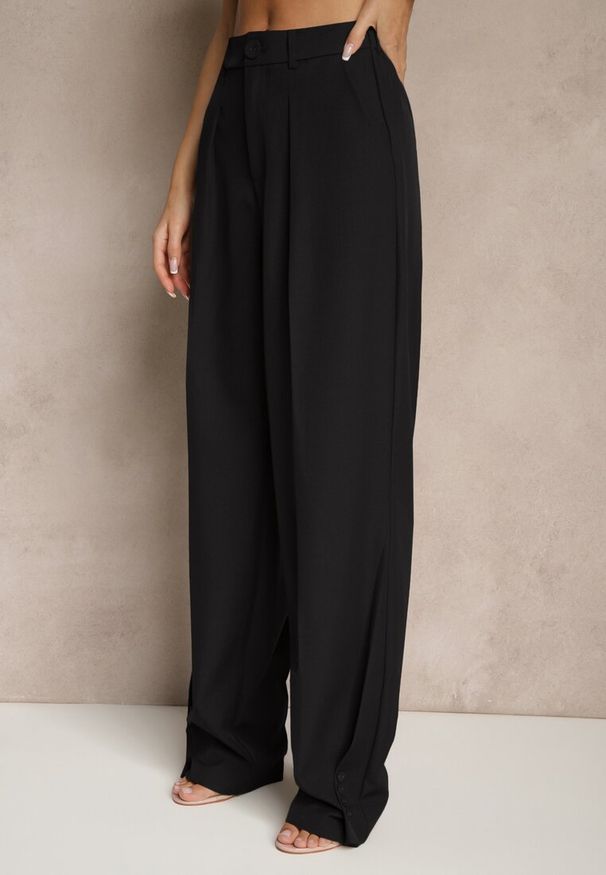 Renee - Czarne Spodnie Garniturowe High Waist Annavia. Okazja: na spotkanie biznesowe. Stan: podwyższony. Kolor: czarny. Styl: biznesowy, elegancki