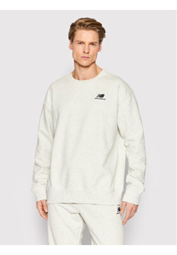 New Balance Bluza Unisex UT21501 Szary Relaxed Fit. Kolor: szary. Materiał: syntetyk