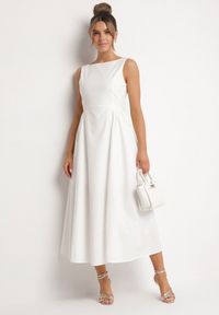 Born2be - Biała Bawełniana Sukienka o Rozkloszowanym Kroju Halowena. Okazja: na spacer, na co dzień. Kolor: biały. Materiał: bawełna. Typ sukienki: proste. Styl: casual #7