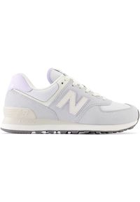 Buty damskie New Balance WL574AG2 – fioletowe. Kolor: fioletowy. Materiał: guma, skóra, zamsz, dresówka, bawełna, materiał, syntetyk. Szerokość cholewki: normalna. Model: New Balance 574