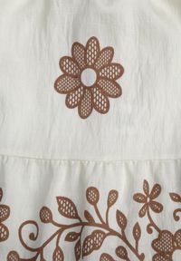 Born2be - Brązowa Rozkloszowana Spódnica z Wiskozy w Kwiatowy Wzór Masterore. Okazja: do pracy, na co dzień. Kolor: brązowy. Materiał: wiskoza. Wzór: kwiaty. Styl: casual #8