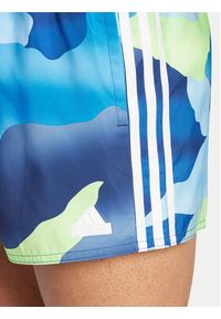 Adidas - adidas Szorty kąpielowe City Escape Camo 3-Stripes IS1672 Niebieski Regular Fit. Kolor: niebieski. Materiał: syntetyk #6