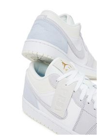 Nike Sneakersy Air Jordan 1 Low Air CV3043 100 Szary. Kolor: szary. Materiał: skóra. Model: Nike Air Jordan #4