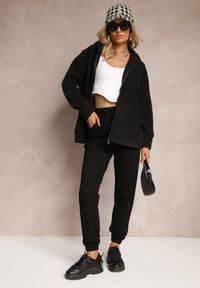 Renee - Czarne Dresowe Spodnie z Bawełny Ściągane Gumką i Troczkiem w Pasie Hasunda. Kolor: czarny. Materiał: bawełna, dresówka #1