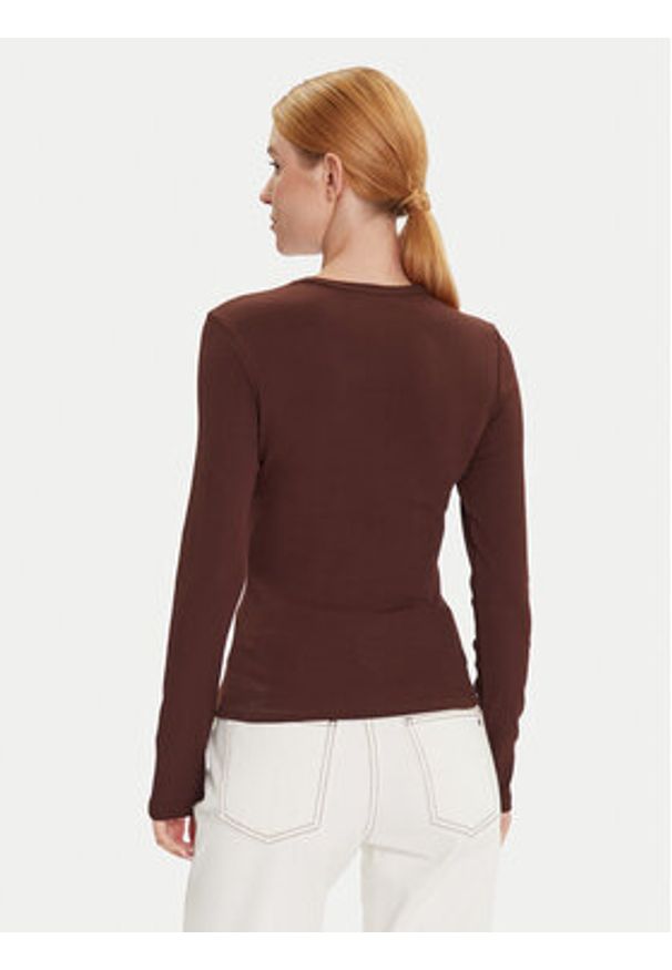 Tommy Jeans Bluzka Essential DW0DW17387 Brązowy Slim Fit. Kolor: brązowy. Materiał: bawełna