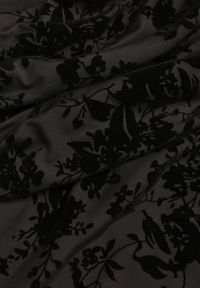 Born2be - Czarna Koktajlowa Sukienka VICES z Odkrytymi Ramionami i Welurowym Wzorem Drensyss. Kolor: czarny. Materiał: welur. Typ sukienki: z odkrytymi ramionami. Styl: wizytowy #7