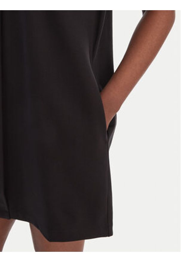 Calvin Klein Jeans Sukienka codzienna LV047E209G Czarny Regular Fit. Okazja: na co dzień. Kolor: czarny. Materiał: syntetyk. Typ sukienki: proste. Styl: casual