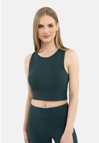 Volcano - Krótki top sportowy T-LOTOS. Kolor: zielony. Materiał: prążkowany, materiał. Długość rękawa: na ramiączkach. Długość: krótkie. Wzór: napisy. Styl: sportowy #1