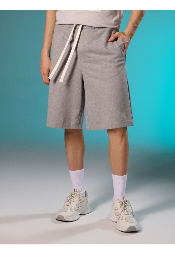 Sinsay - Szorty bermudy - szary. Kolor: szary