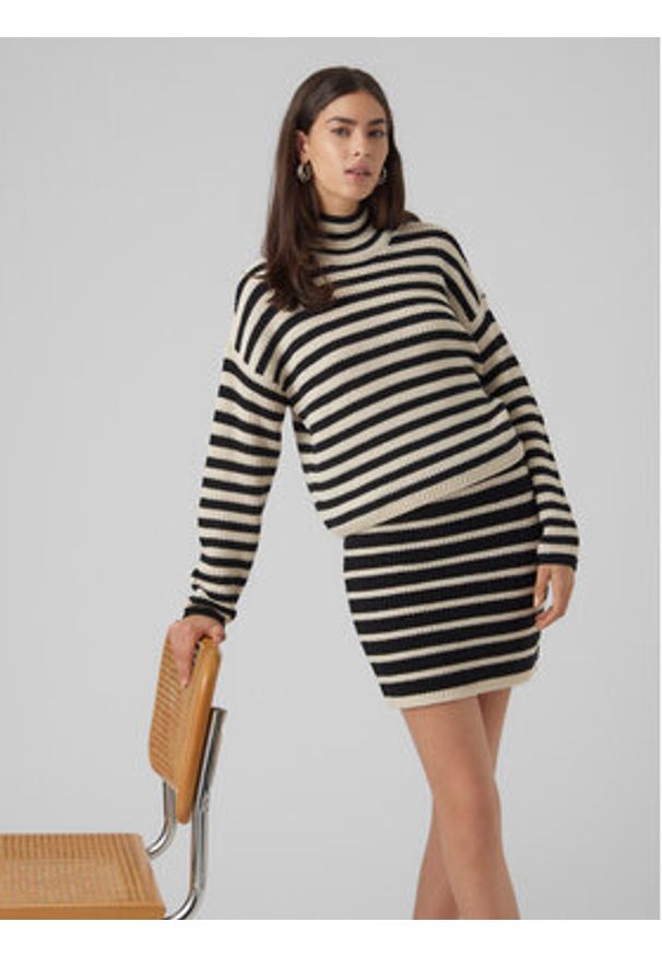 Vero Moda Spódnica ołówkowa Fabulous 10297815 Czarny Slim Fit. Kolor: czarny. Materiał: syntetyk