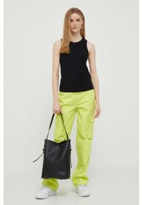 TOMMY HILFIGER - Tommy Hilfiger top damski kolor czarny. Kolor: czarny. Materiał: włókno, dzianina. Długość rękawa: na ramiączkach. Wzór: gładki #5