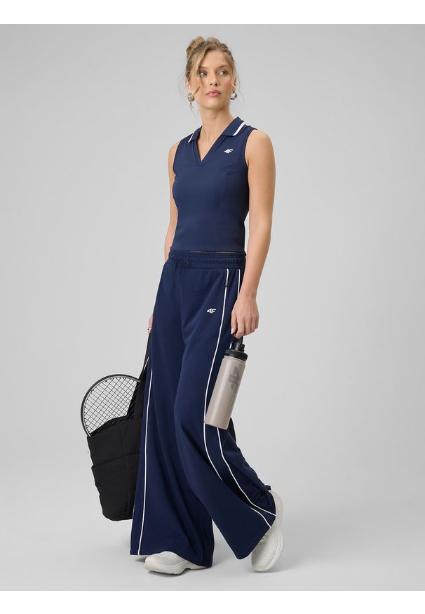 4f - 4F Spodnie dresowe z szerokimi nogawkami damskie - granatowe L. Stan: podwyższony. Kolor: niebieski. Materiał: dresówka. Długość: długie
