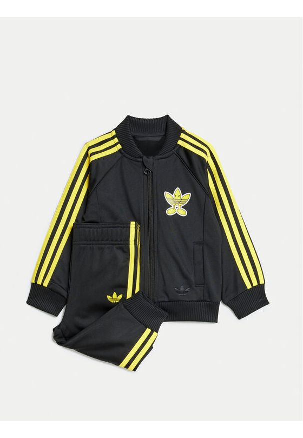 Adidas - adidas Dres Smiley World SST JD2874 Czarny Regular Fit. Kolor: czarny. Materiał: syntetyk