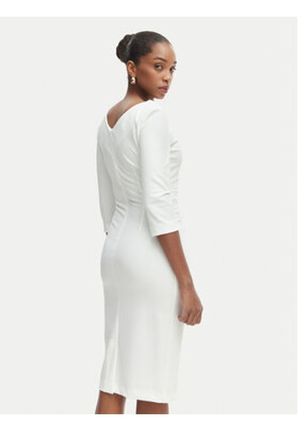 Rinascimento Sukienka koktajlowa CFC0127699003 Biały Slim Fit. Kolor: biały. Materiał: syntetyk. Styl: wizytowy