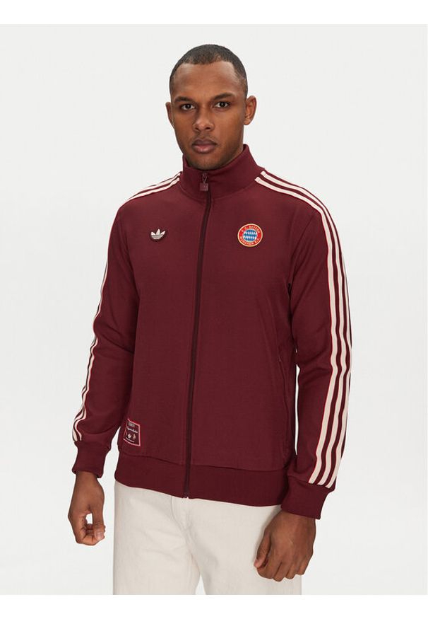 Adidas - adidas Bluza FC Bayern Terrace JF0582 Czerwony Slim Fit. Kolor: czerwony. Materiał: syntetyk