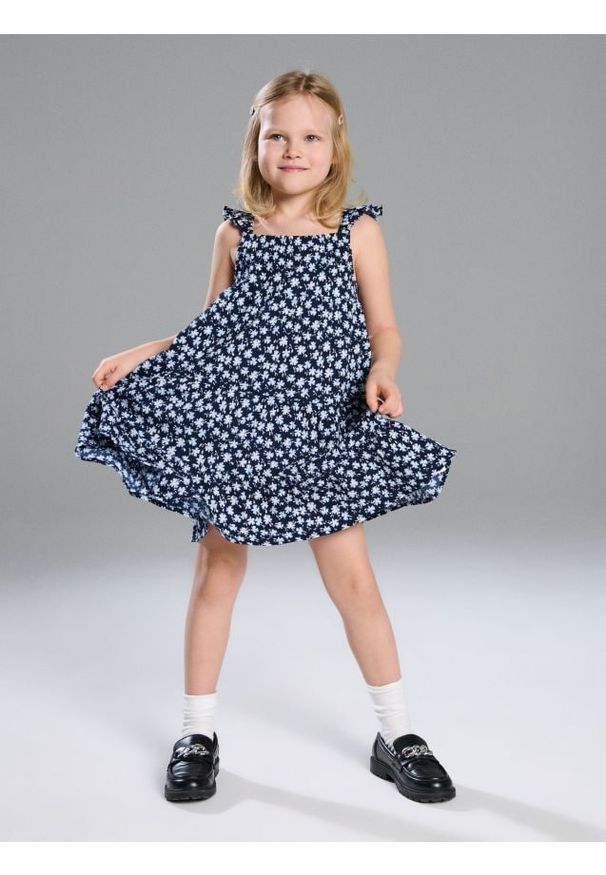 Sinsay - Sukienka na ramiączkach ze wzorem - granatowy. Kolor: niebieski. Długość rękawa: na ramiączkach